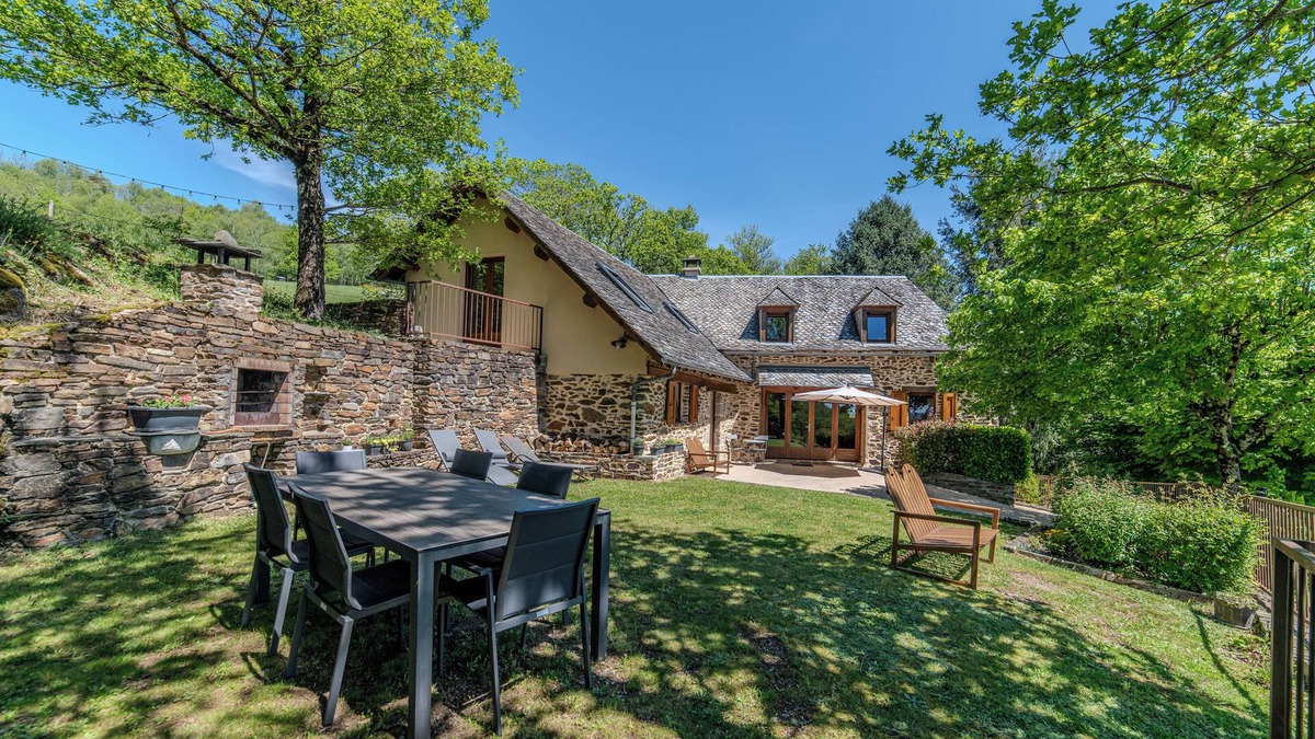 Coubisou House | Charming house in the heart of nature, between the Lot valley and Aubrac!