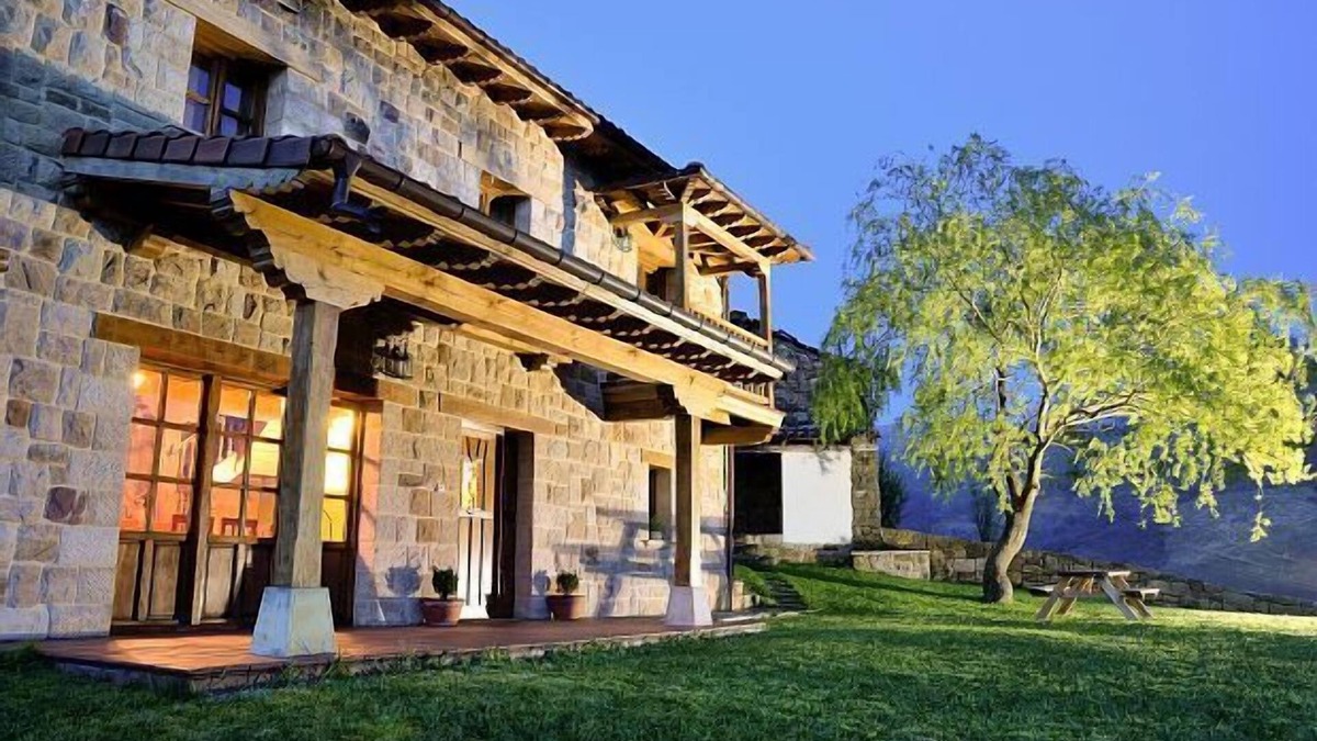 Selaya Cottage | Charming house in the Pasiegos Valleys