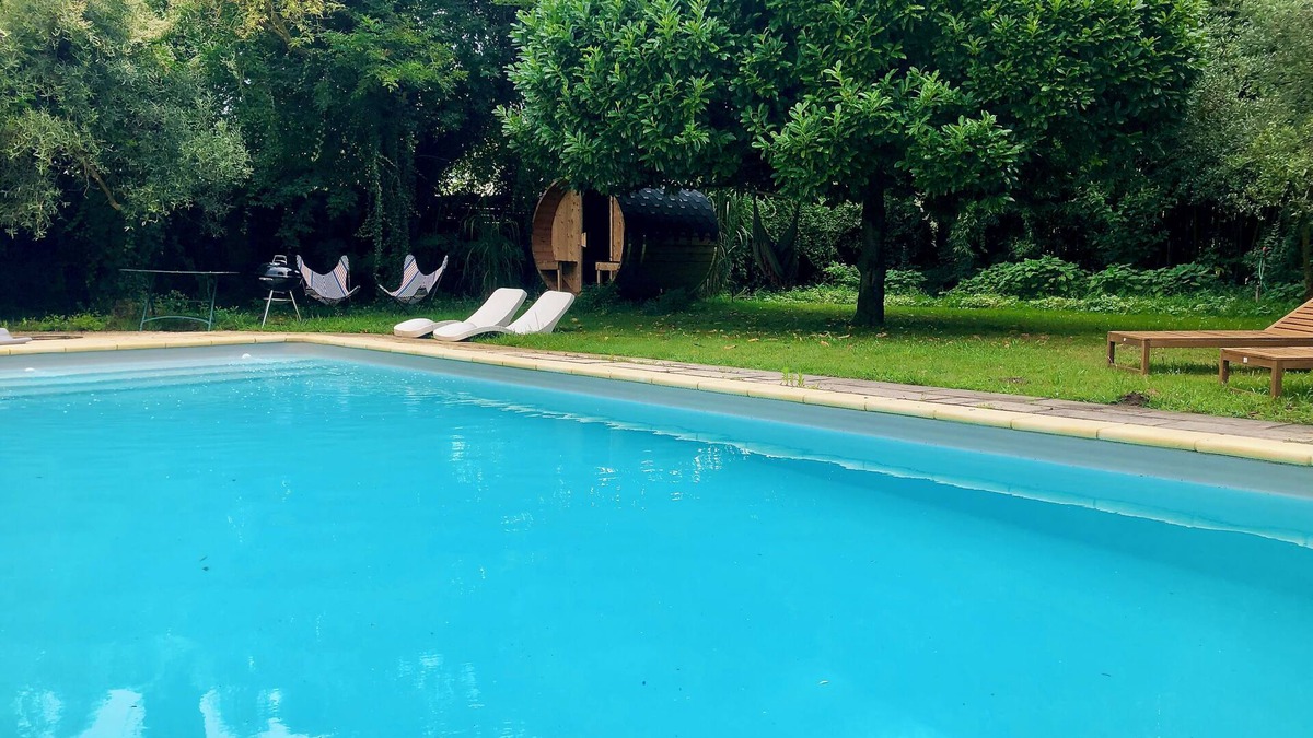 Saint-Emilion Villa | Charming House with Pool, hot tub and Sauna in the Heart of the Saint-Emilion