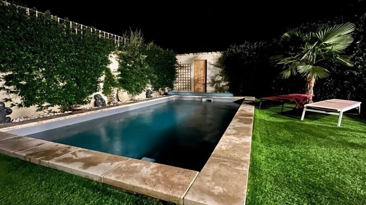 Cheval-Blanc House | Charming house with swimming pool at the foot of the Luberon
