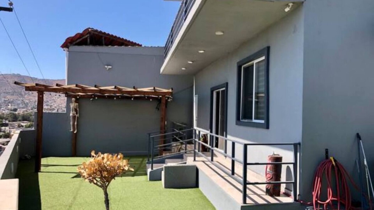 Lomas de Valle Verde House | Charming House With Beautiful City View