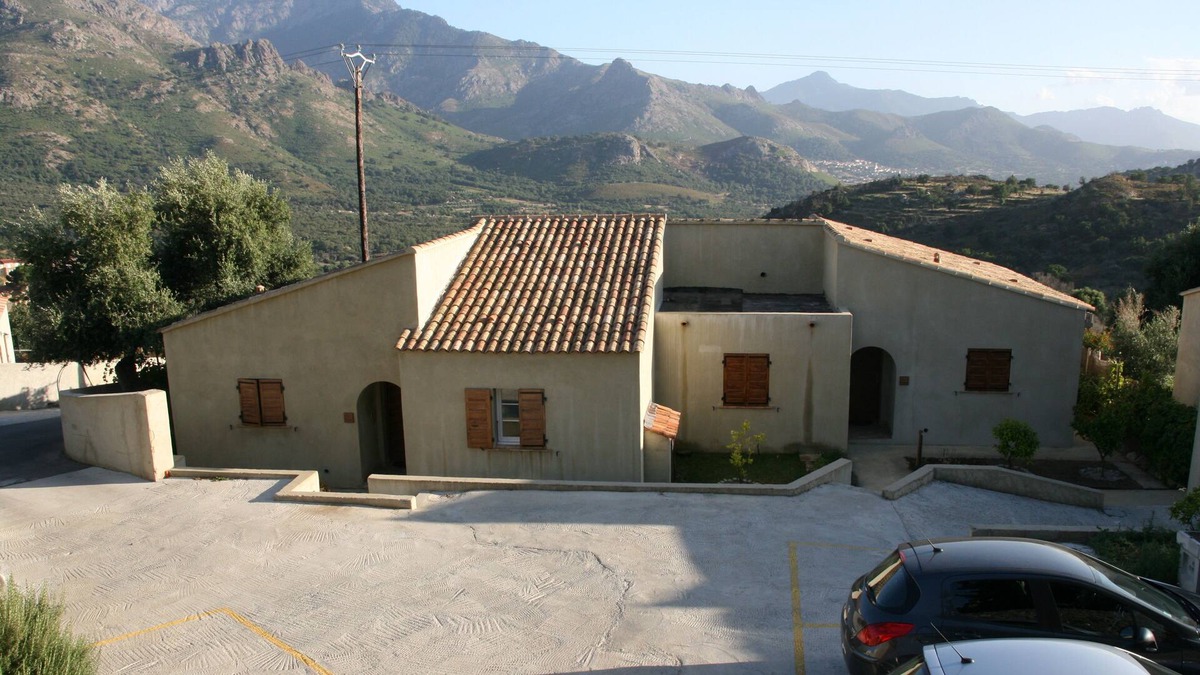 Montegrosso House | charming house with private pool 15 minutes from the seaside