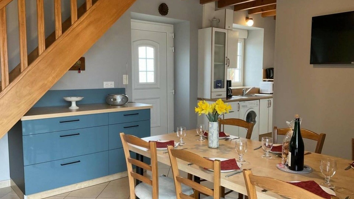 Tamerville Cottage | Charming house with terrace, closed garden, pet-friendly, Wifi, near Valognes