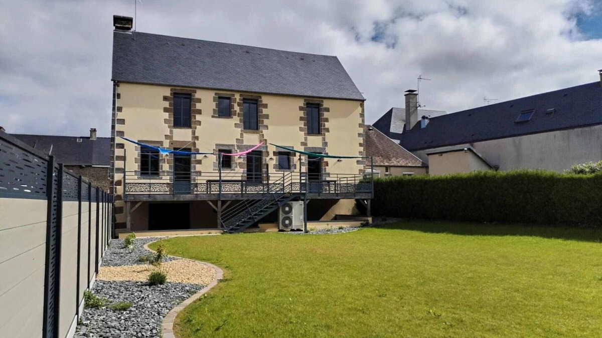 Cuves Cottage | Charming House with Terrace, Near Mont St-Michel, Ideal for Families