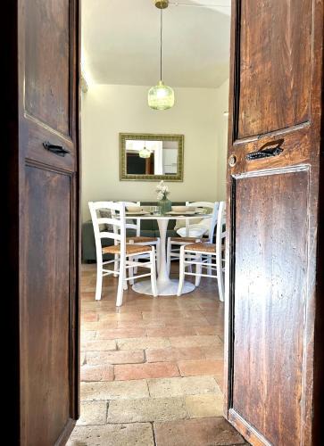 Santa Maria degli Angeli Apartment | Charming light terraces near Basilica in Assisi