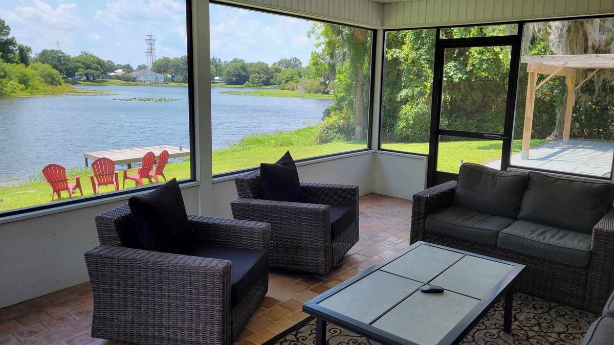 Lake City House | Charming Lake Home