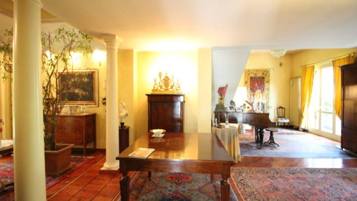 Arcore House | Charming large apartment