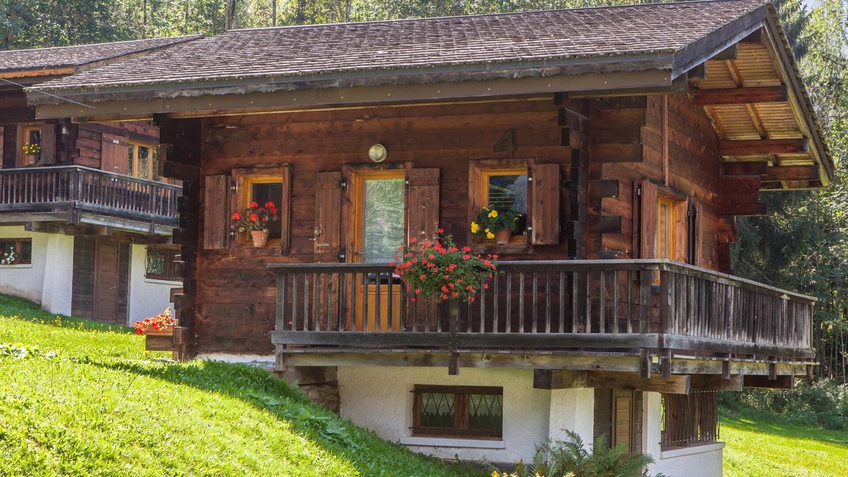 Les Houches Ski Chalet | Charming little chalet for 4/5 people in the Chamonix valley