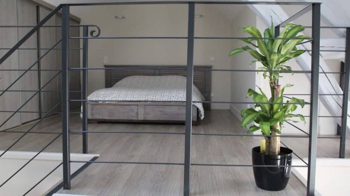 Auxerre House | Charming Loft in a quiet location in the heart of town