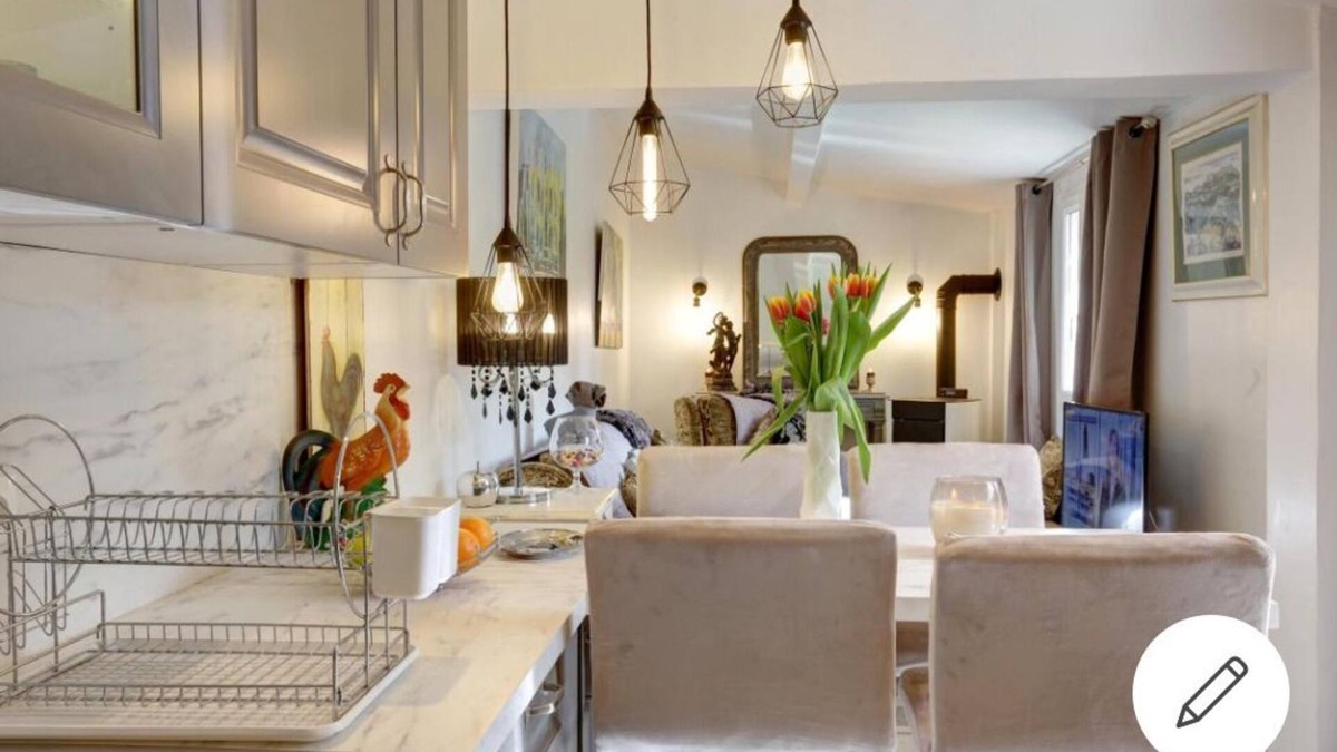 Tourrettes House | Charming Maisonette
