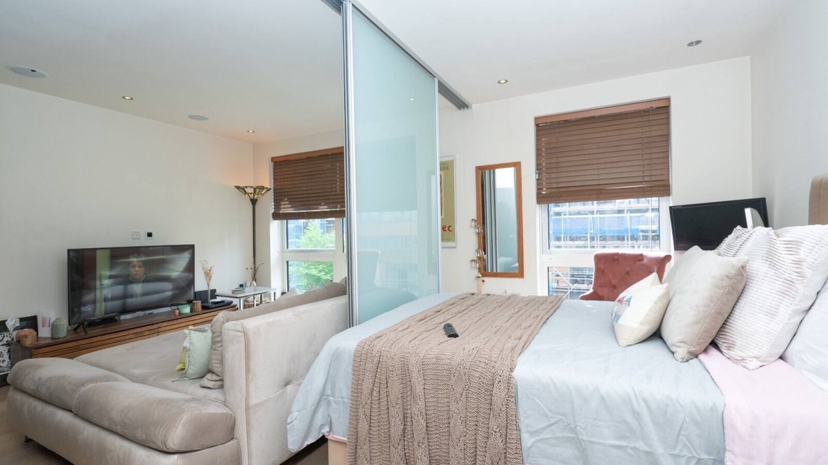 Chelsea Harbour Apartment | Charming Manhatten Apartment Chelsea