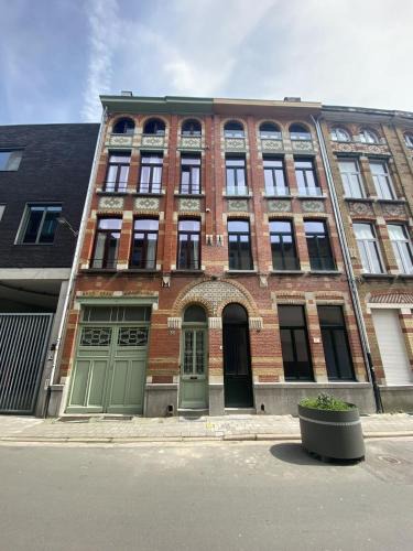 University District House | Charming mansion in vibrant Antwerp