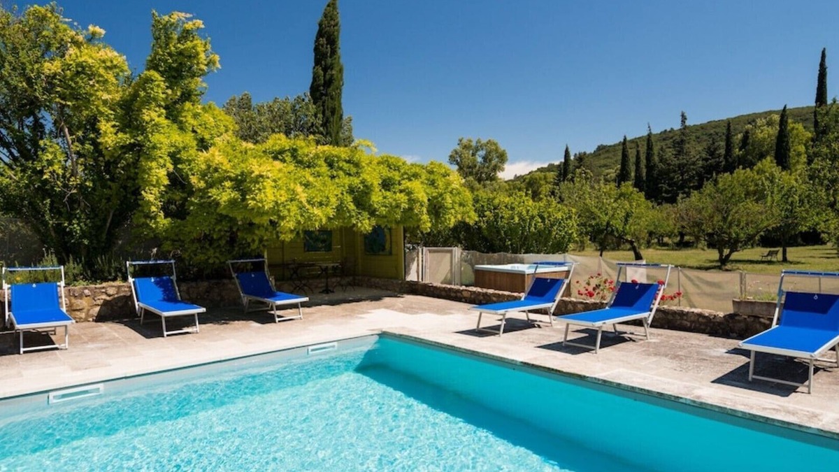 Valaurie Cottage | 🏡 Charming Mas du Papillon- Authenticity and serenity in Drôme Provençale
