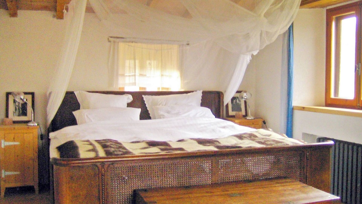 San Leo Bastia House | Charming mill nestled in the Umbrian hills near Lake Trasimeno.
