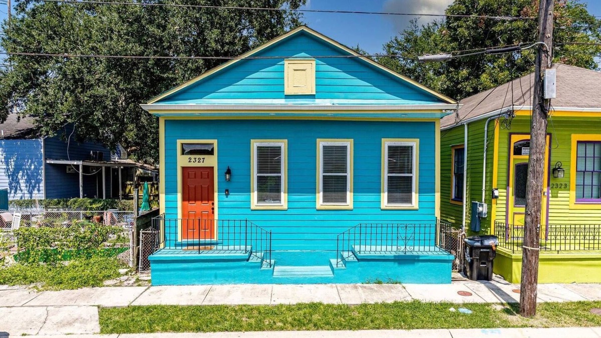Seventh Ward House | Charming NOLA Getaway: Traditional 3BR Home, Centrally Located with Cozy Patio
