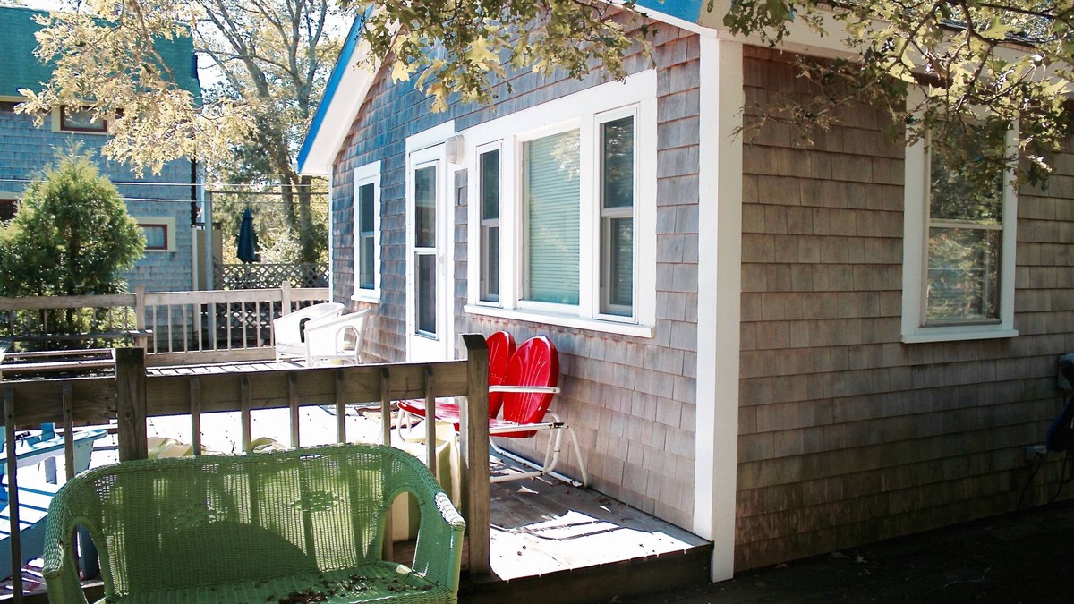 Oak Bluffs Cottage | Charming Oak Bluffs Cottage: Prime Location, Stylish Comfort & Serene Privacy