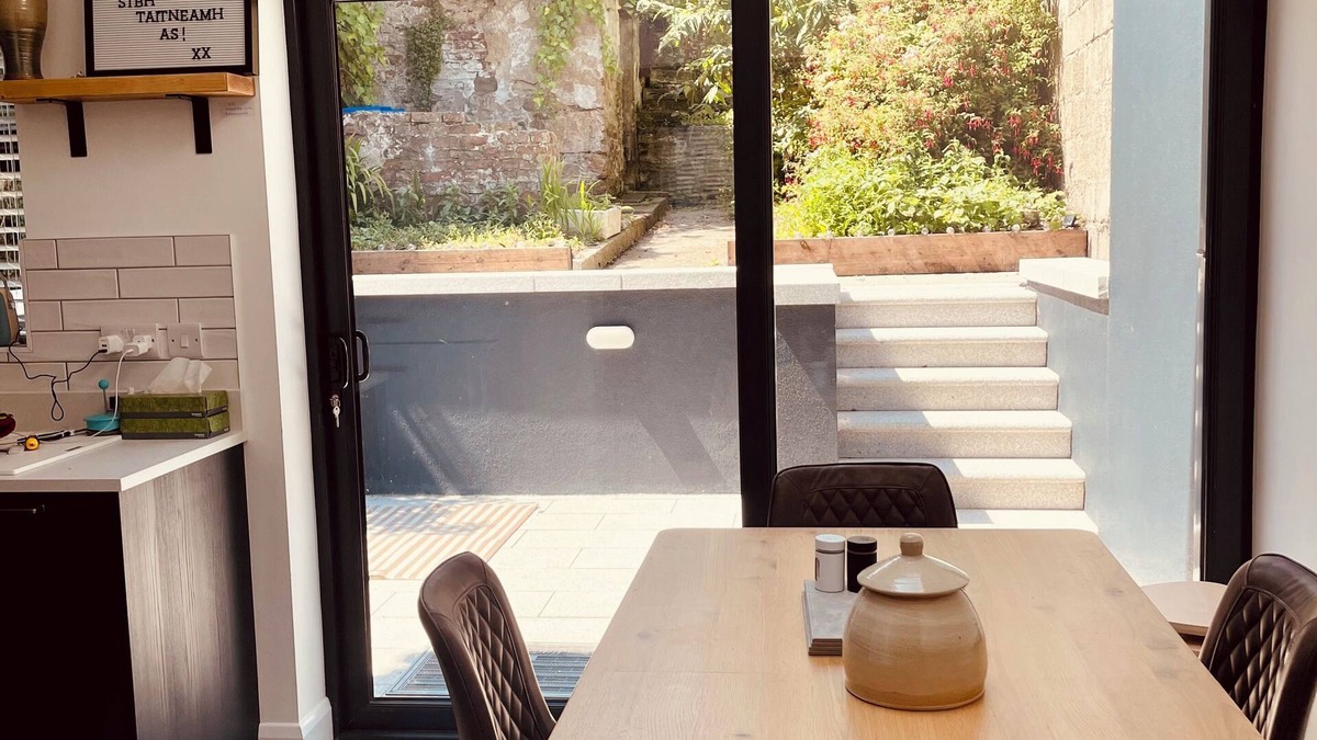 Wexford House | Charming Old-World, fully renovated 3-bedroom townhome with WiFi in Wexford.