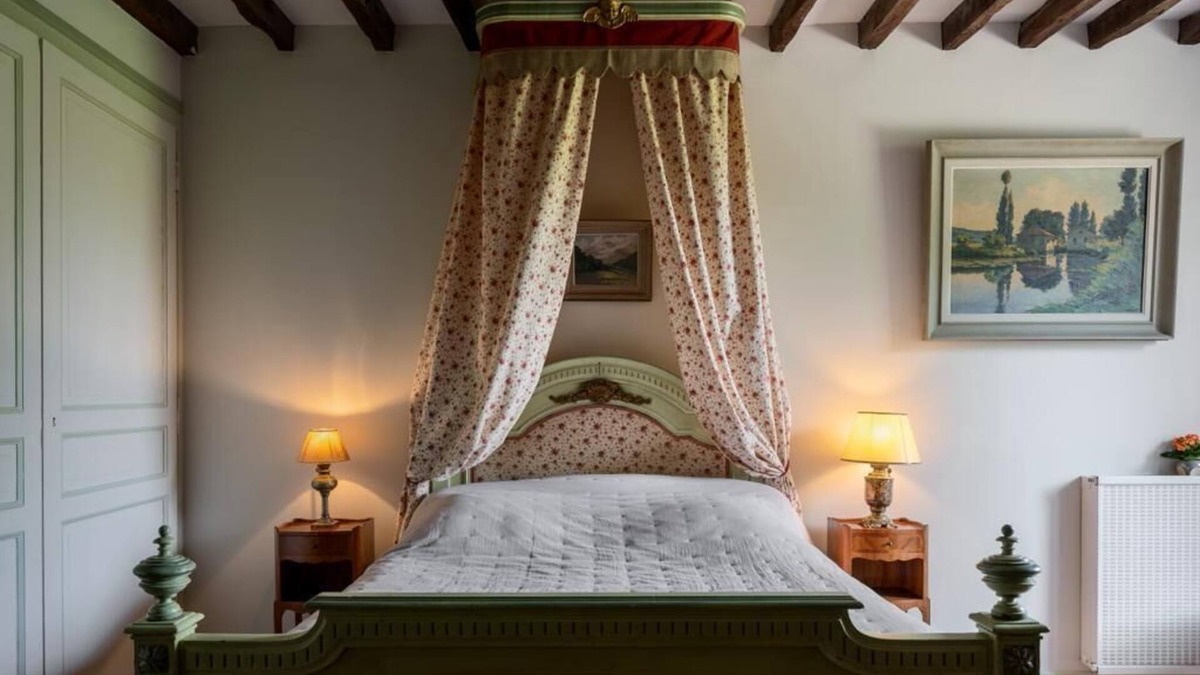 Rancogne House | Charming property, spacious room in the countryside