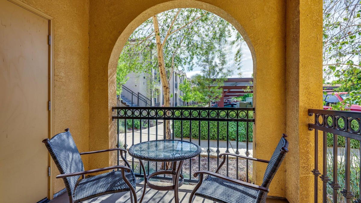 Patterson Condo | Charming Patterson Condo w/Grilling Stations