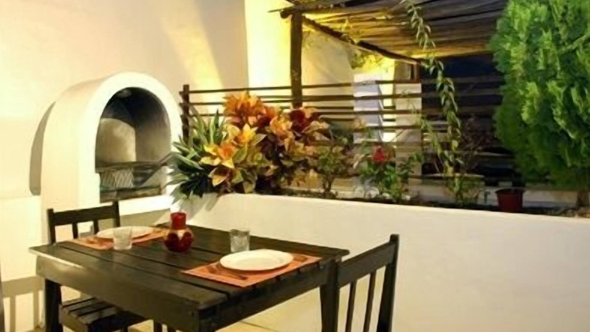 Tohoku Condo | Charming Penthouse, FREE INTERNET, CABLE and SAFE DEPOSIT BOX