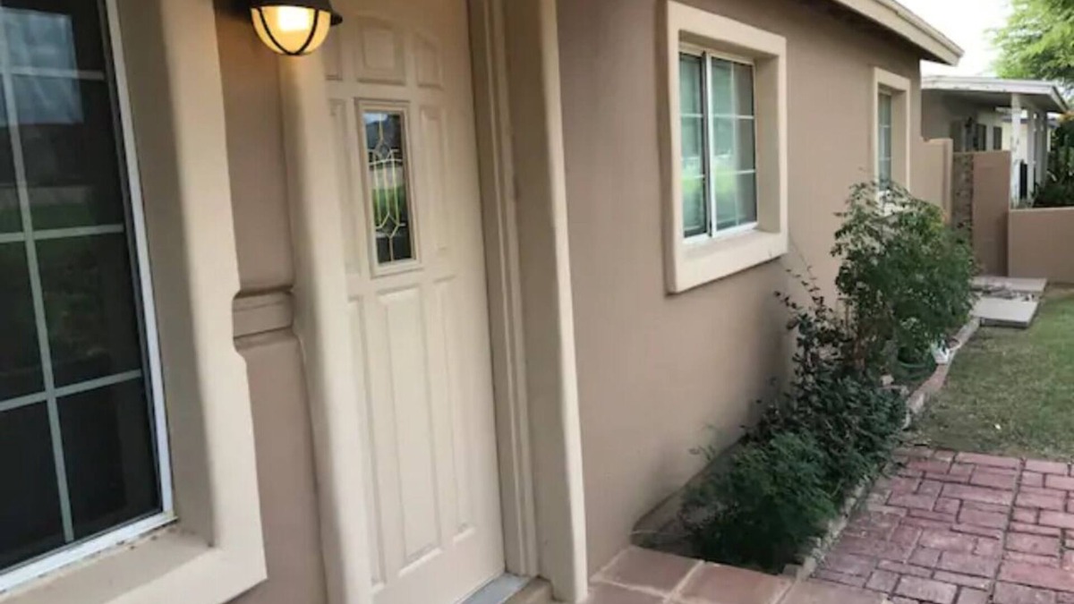 Cavalier Vista House | Charming, pet-friendly house in heart of Old Town Scottsdale