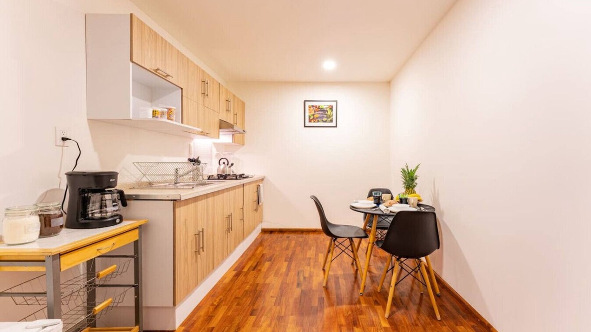 Colonia Cuauhtemoc Apartment | Charming Polanco Studio, Steps to Chapultepec Best Museums