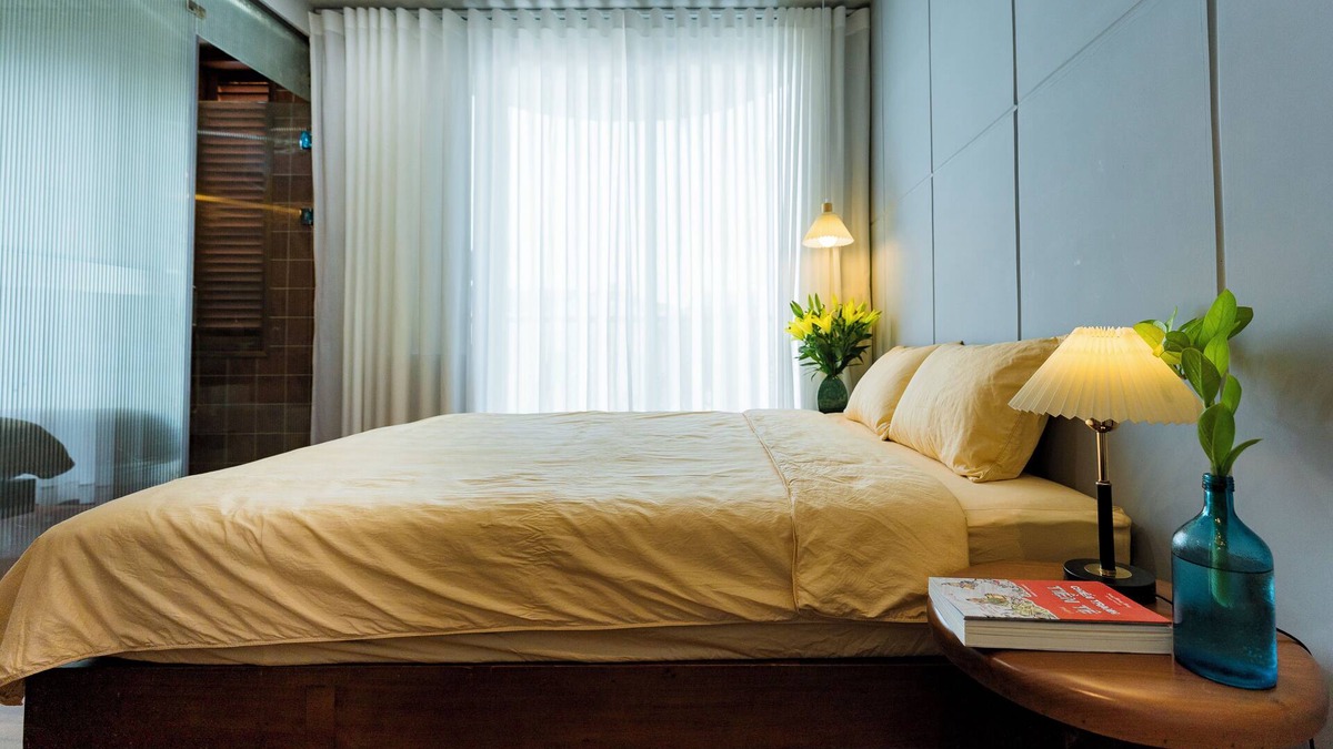 Hue House | Charming Private Room with Balcony – Local Homestay with Host Family, Cozy Stay