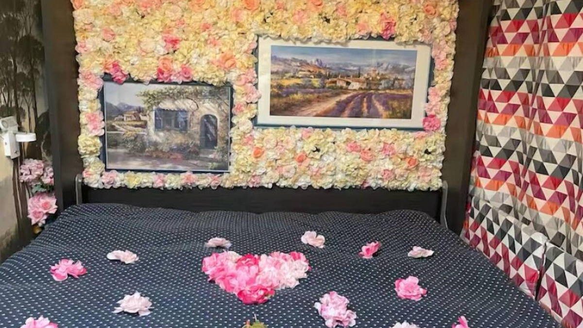 Strasbourg -Saint-Denis Apartment | Charming, private studio