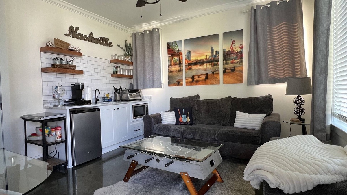 Shelby Hills Apartment | Charming Private Suite-2 Miles to Downtown!