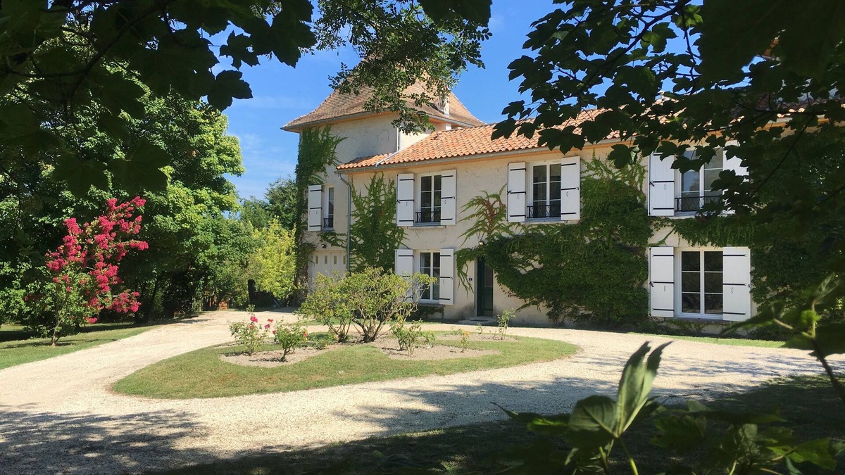 Saint-Severin House | Charming property with exceptional views and infinity pool