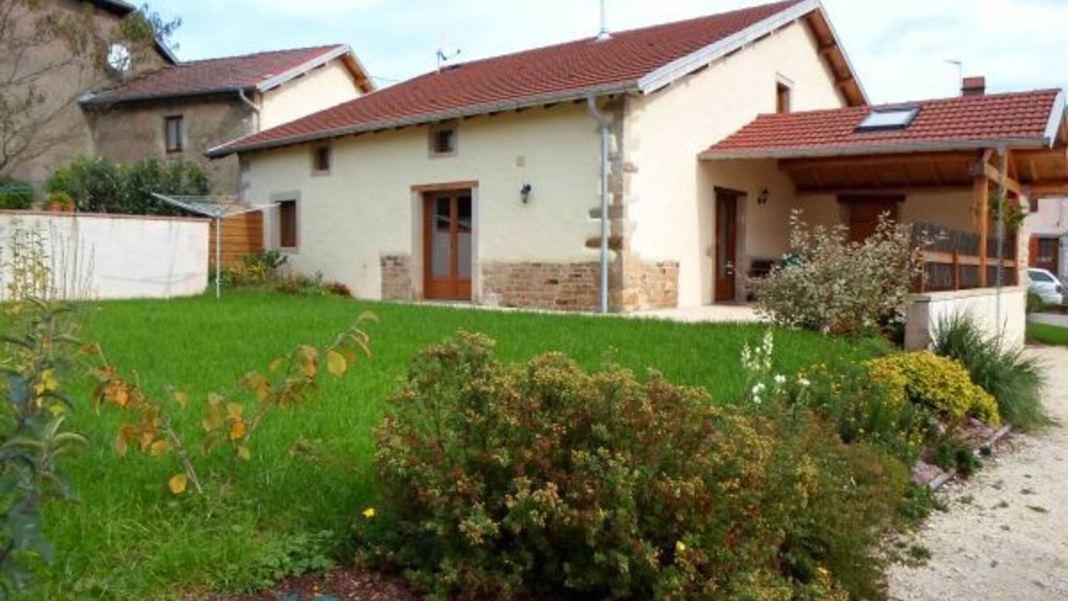 Harsault Cottage | Charming Renovated Forge: Spacious, Baby-Friendly, Green Surroundings, Near Thermal Sites