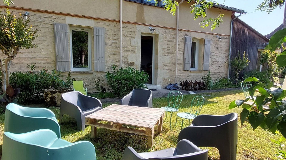 Prigonrieux Cottage | Charming renovated gîte 6km from Bergerac - Private swimming pool and large garden
