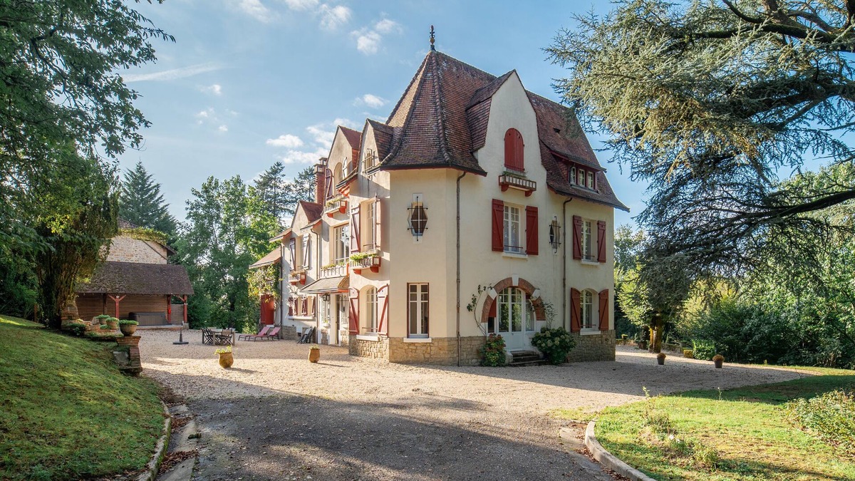 Saint-Gence House | Charming residence in a park of ancient trees with swimming pool and Jaccuzi