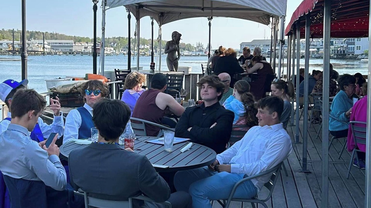 Boothbay Harbor House | Charming Restaurant/Venue in amazing Boothbay Harbor on the water!