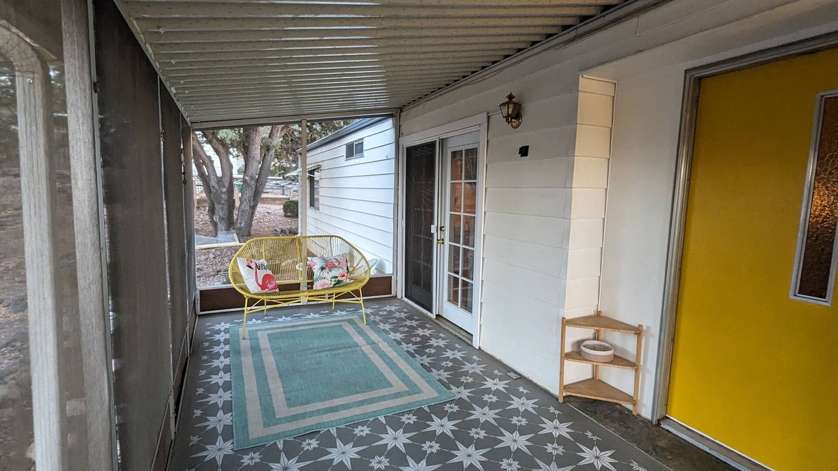 Prescott House | Charming retro home. Minutes from downtown and ERAU. Pet friendly.