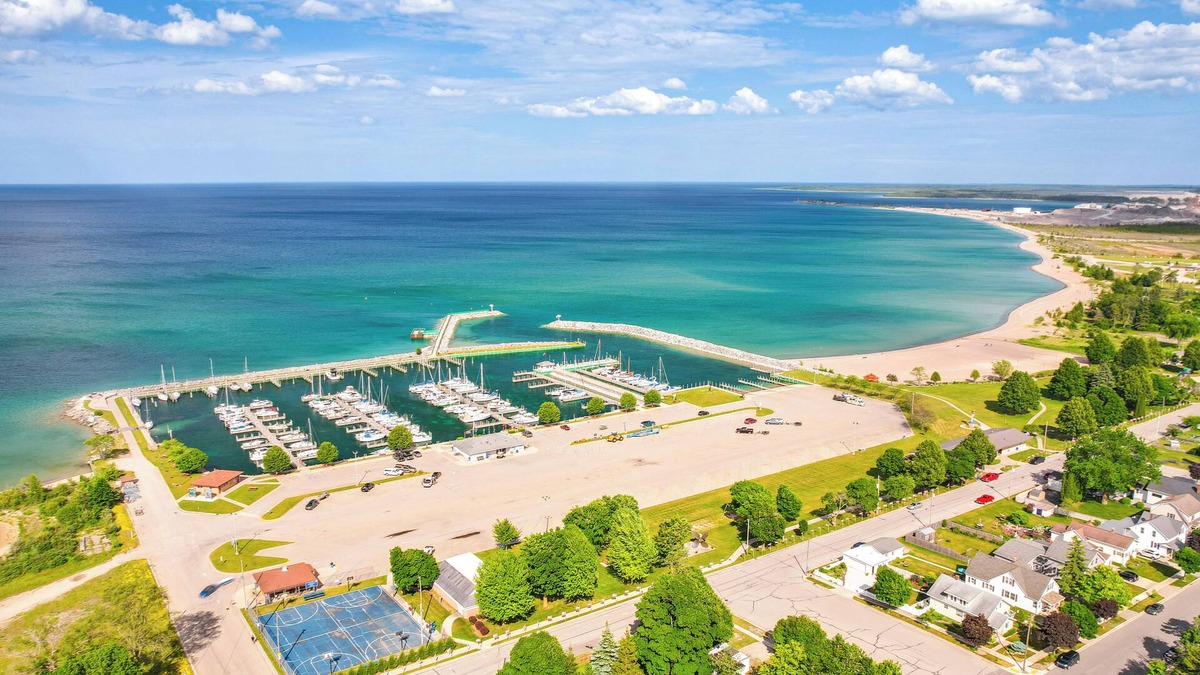 Rogers City Apartment | Charming Rogers City Apartment, Walk to Lake Huron