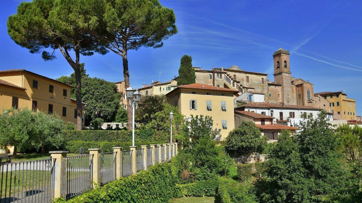 Lari Villa | Charming Stay, Casciana Terme
