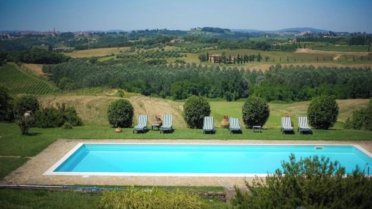 Montechiaro Villa | Charming Sienese Villa with a private pool and breathtaking view!