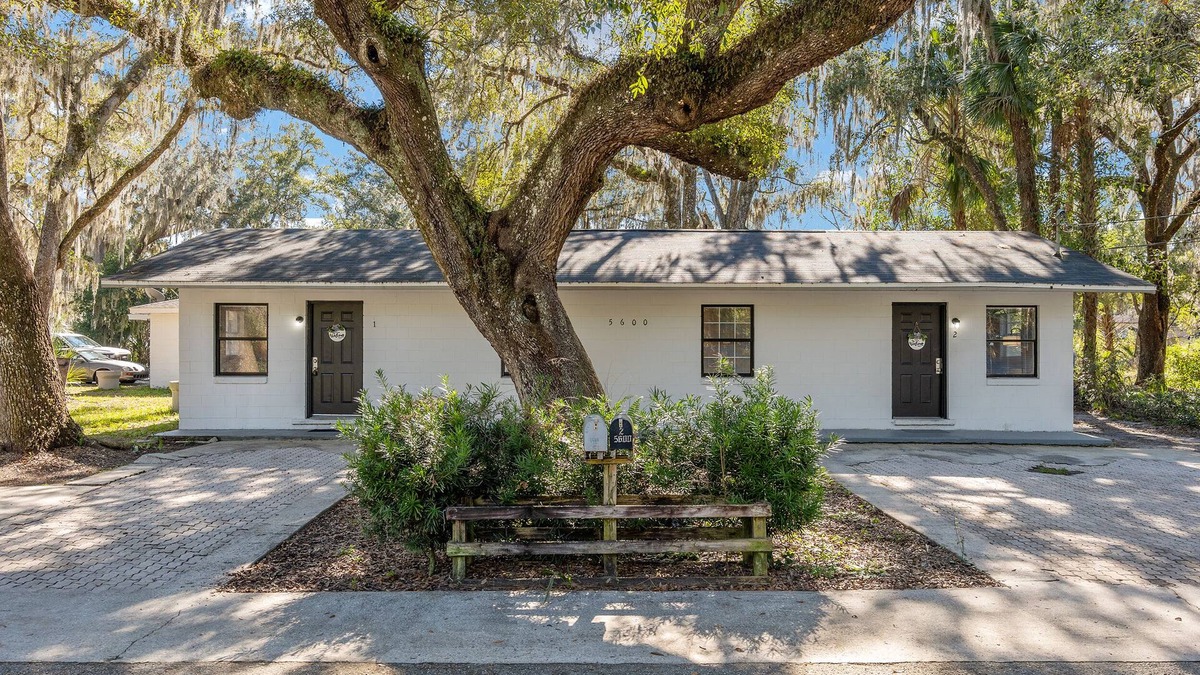 Silver Springs Apartment | Charming Silver Springs Duplex