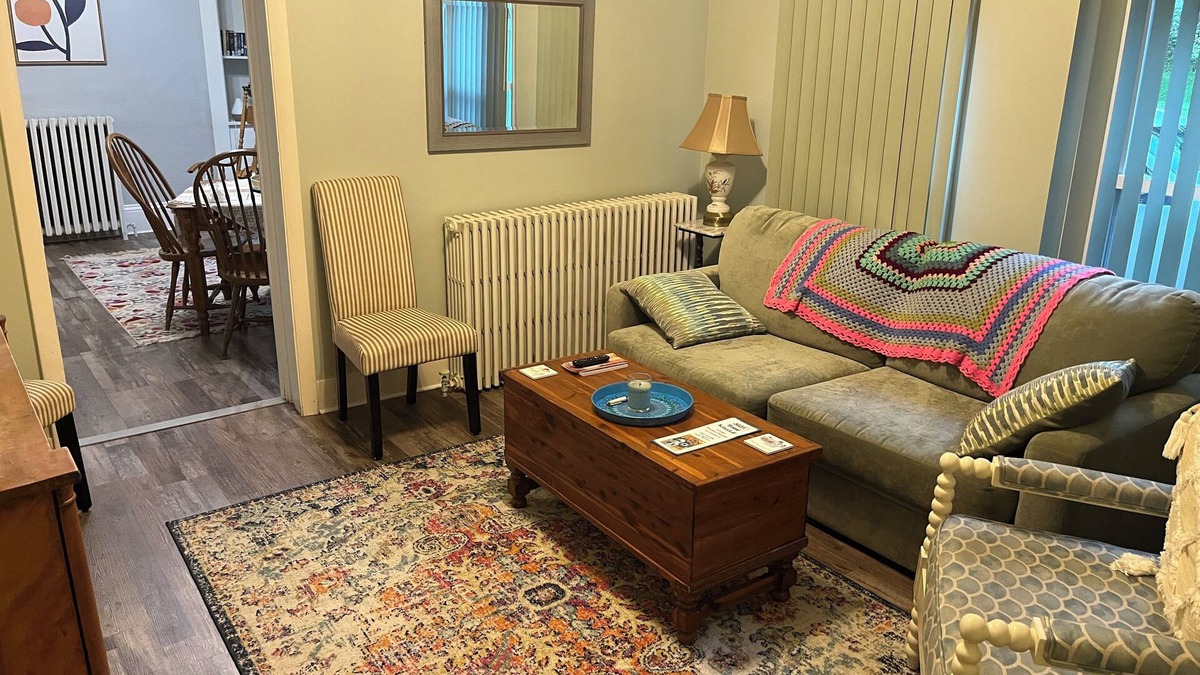 Houlton Apartment | Charming single-bedroom apartment with AC, Very Fast WiFi in beautiful Houlton