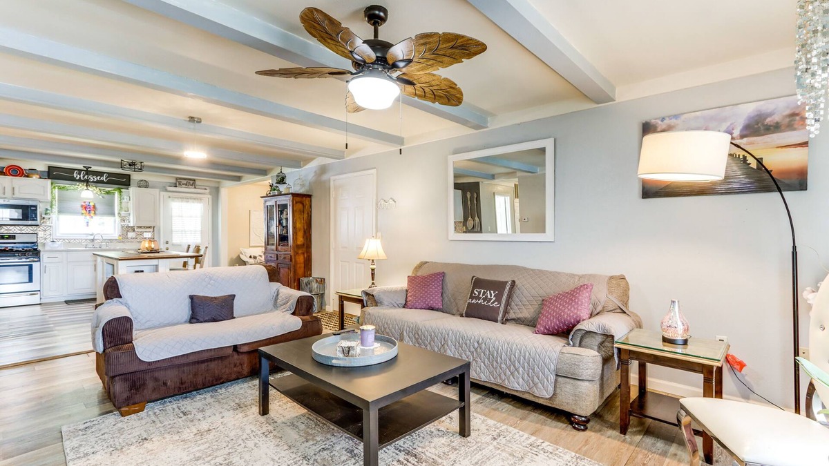 St. James House | Charming St James Home Near Maramec Spring Park!