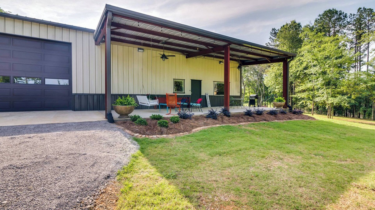 Starkville Cottage | Charming Starkville Vacation Rental ~ 5 Mi to MSU!