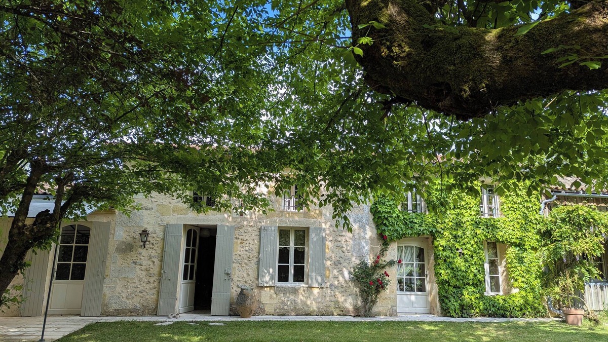 Saucats House | Charming stone house Charming Girondine house