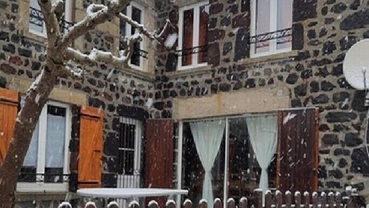 Alleyrac House | Charming stone house