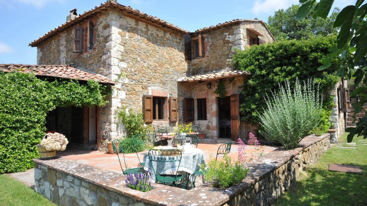 Cignano Other | Charming Stone Villa with Pool in the heart of the Chianti countryside in Siena.