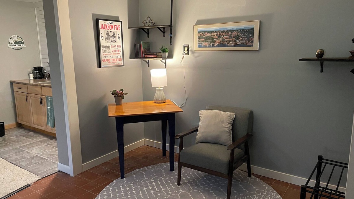 South Burlington Apartment | Charming studio in South Burlington with WiFi