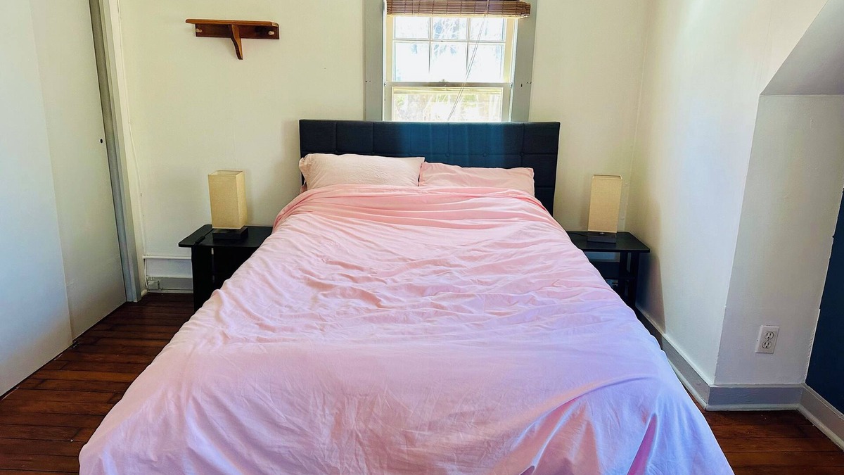 Springs Cottage | Charming studio apartment in East Hampton with WiFi, AC