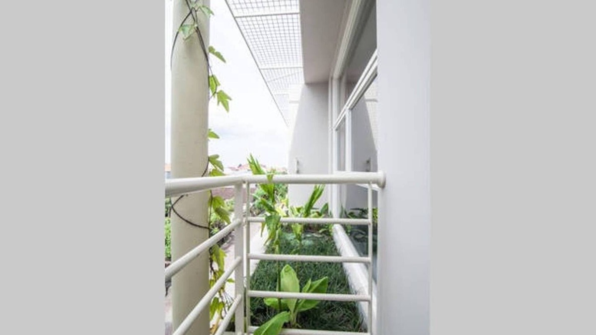 Pemecutan Kelod Apartment | Charming studio in Central Point E