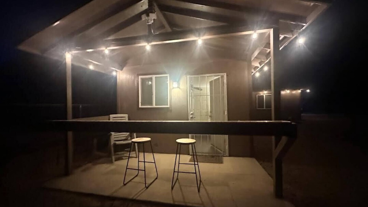 Mohave Valley Apartment | Charming studio with AC and WiFi in lovely Golden Shores