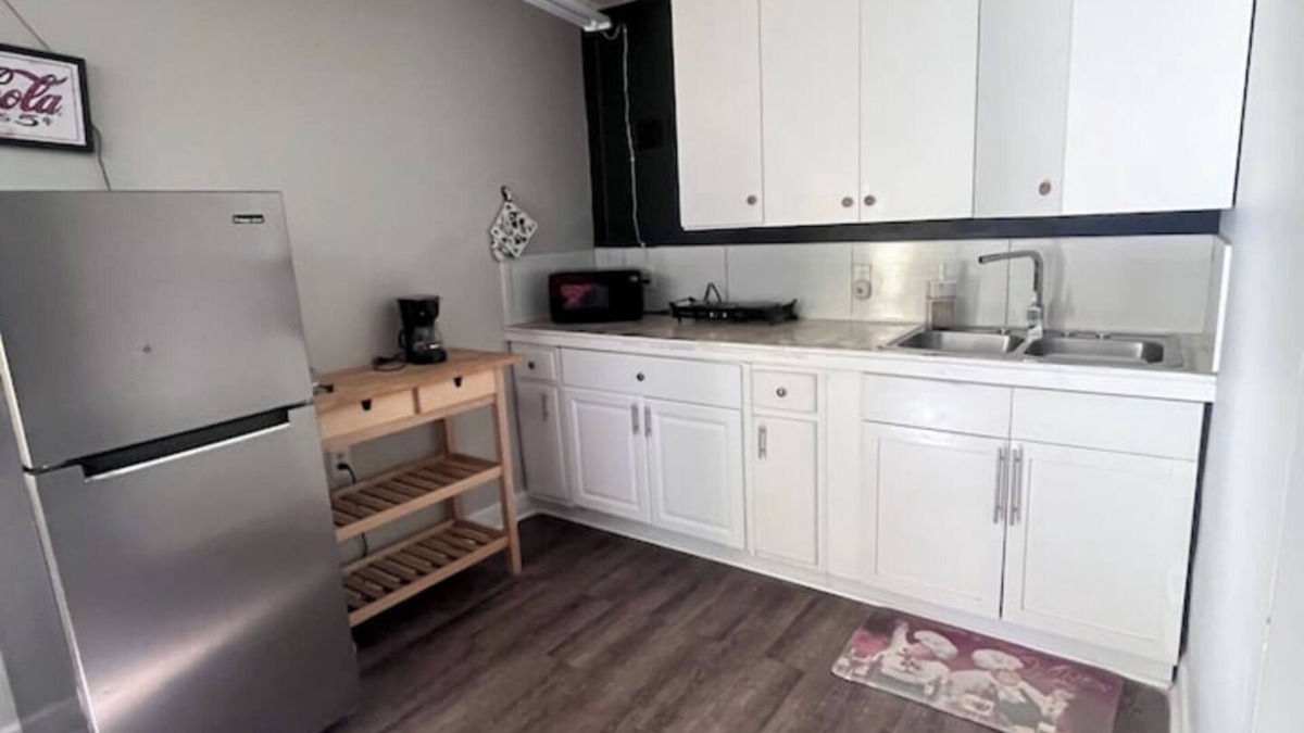 Lawrenceville Apartment | Charming studio with AC and WiFi in wonderful Lawrenceville